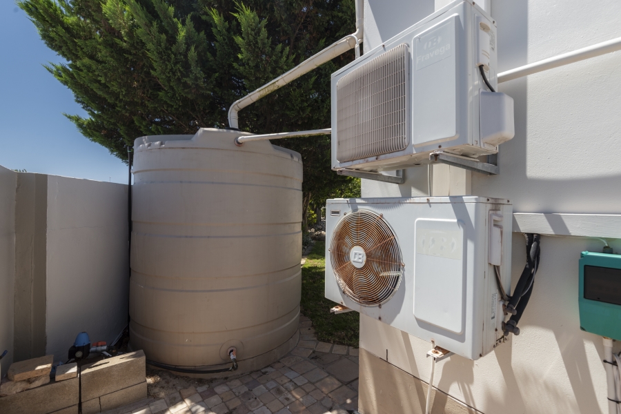 4 Bedroom Property for Sale in Country Club Western Cape